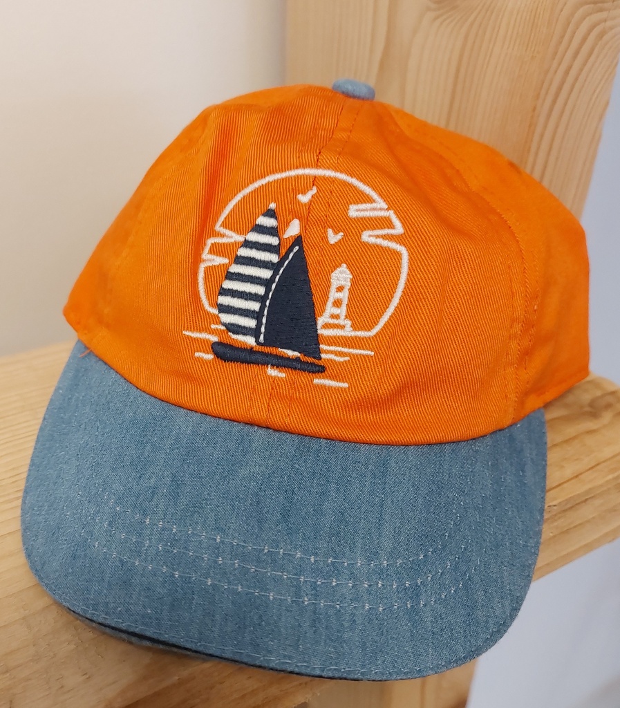 WEEK END A LA MER - Casquette orange + voiliers